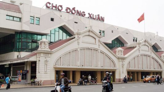 Dong Xuan Market 